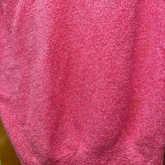 Amazing vintage quality in this pink lightweight comfortable sweater - Picture 5 of 9
